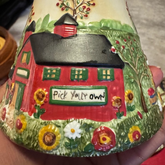 Yankee Candle Stoneware Candle Topper and Plate set Apple Valley Small,farm - Picture 13 of 13